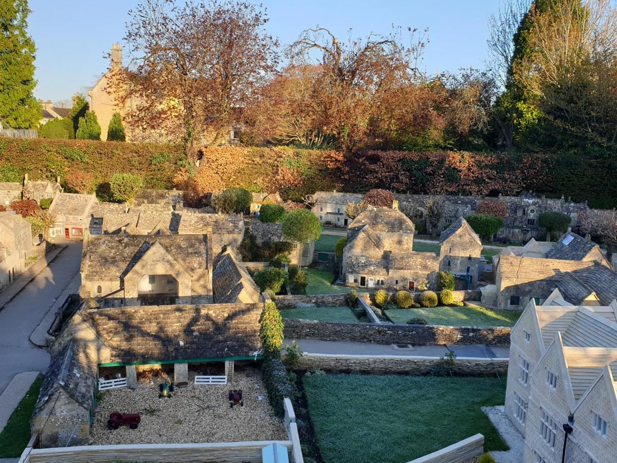 ดิ โอลด์ นิว อินน์ Bourton-on-the-Water ภายนอก รูปภาพ